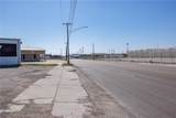 610 Port Avenue - Photo 4