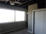 901 Upper Broadway Street - Photo 11