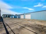 3801 Saturn - Photo 28