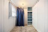 1016 E. Market - Photo 25