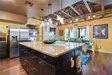 901 Upper Broadway Street - Photo 19