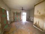 921 A Avenue - Photo 7