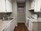 923 Vance Jackson - Photo 2