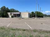 900 Moore Avenue - Photo 1