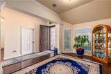 305 Hogan - Photo 4