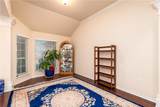 305 Hogan - Photo 5