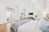 673 Center - Photo 12