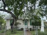 635 Victoria Avenue - Photo 3