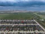 1016 Ocean Breeze - Photo 15