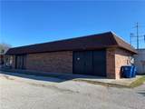 906 Dallas Street - Photo 14