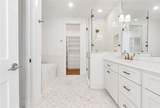 136 Cotter Avenue - Photo 27