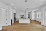 136 Cotter Avenue - Photo 13