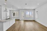 136 Cotter Avenue - Photo 15