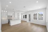 136 Cotter Avenue - Photo 16