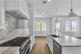 136 Cotter Avenue - Photo 9