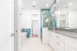136 Cotter Avenue - Photo 17
