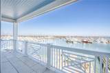 136 Cotter Avenue - Photo 25