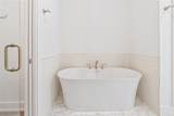 136 Cotter Avenue - Photo 14