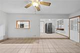 1104 Live Oak - Photo 9