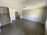 509 Avenue B - Photo 2