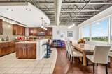 901 Upper Broadway Street - Photo 14