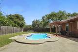 829 Redwood Avenue - Photo 2
