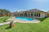 1502 Westridge Boulevard - Photo 2