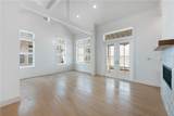 673 Center Square South - Photo 2