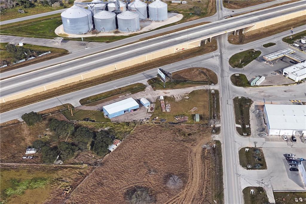 1102 U S Hwy 77 S Bypass Rbst - Photo 1