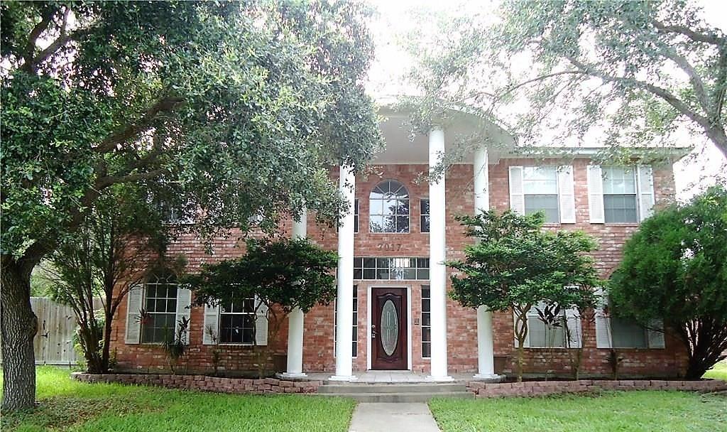 7017 Adbury Dr - Photo 1