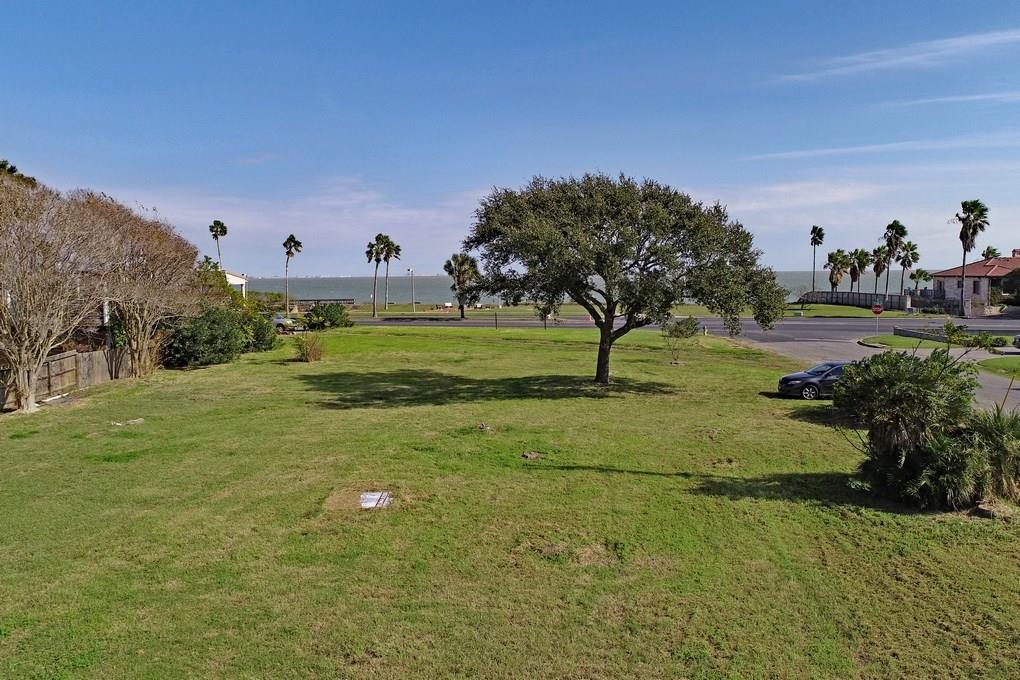 3561 Ocean Dr - Photo 1