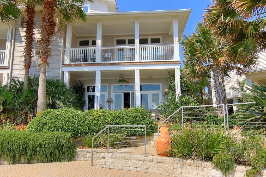 3700 Island Moorings Pkwy Pkwy - Photo 1
