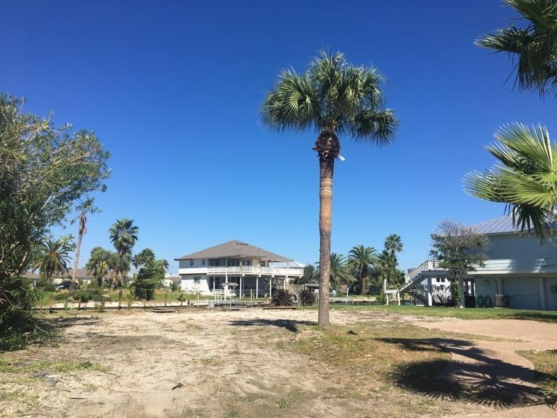 31 Flamingo - Photo 1