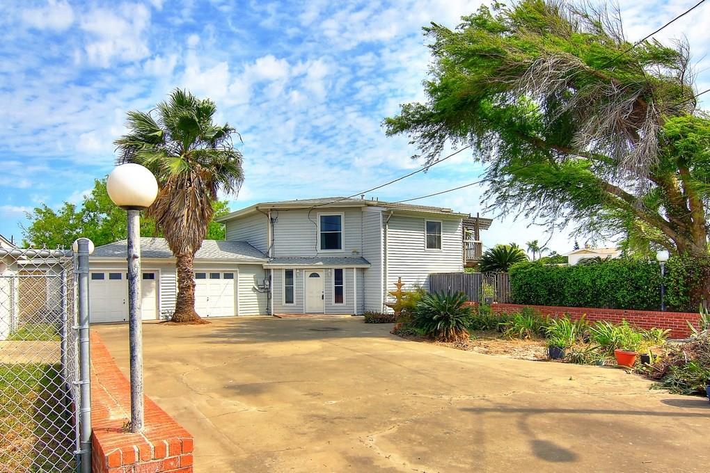 3306 Maui Drive - Photo 1