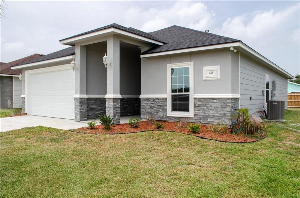 746 Starboard Ct - Photo 1