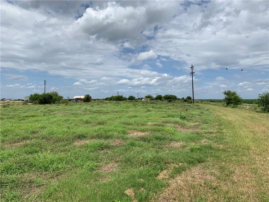 8129 Hwy 1068 - Photo 1