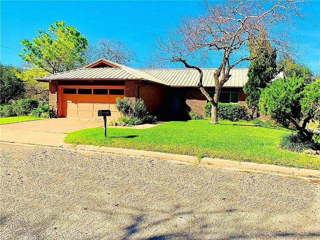 13705 River Forest Dr - Photo 1