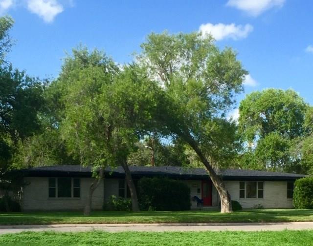 1327 Southwood St - Photo 1