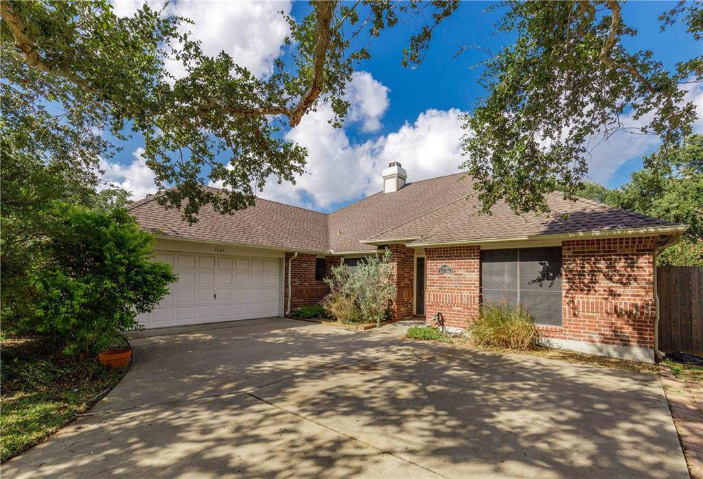 7645 Dallas St - Photo 1