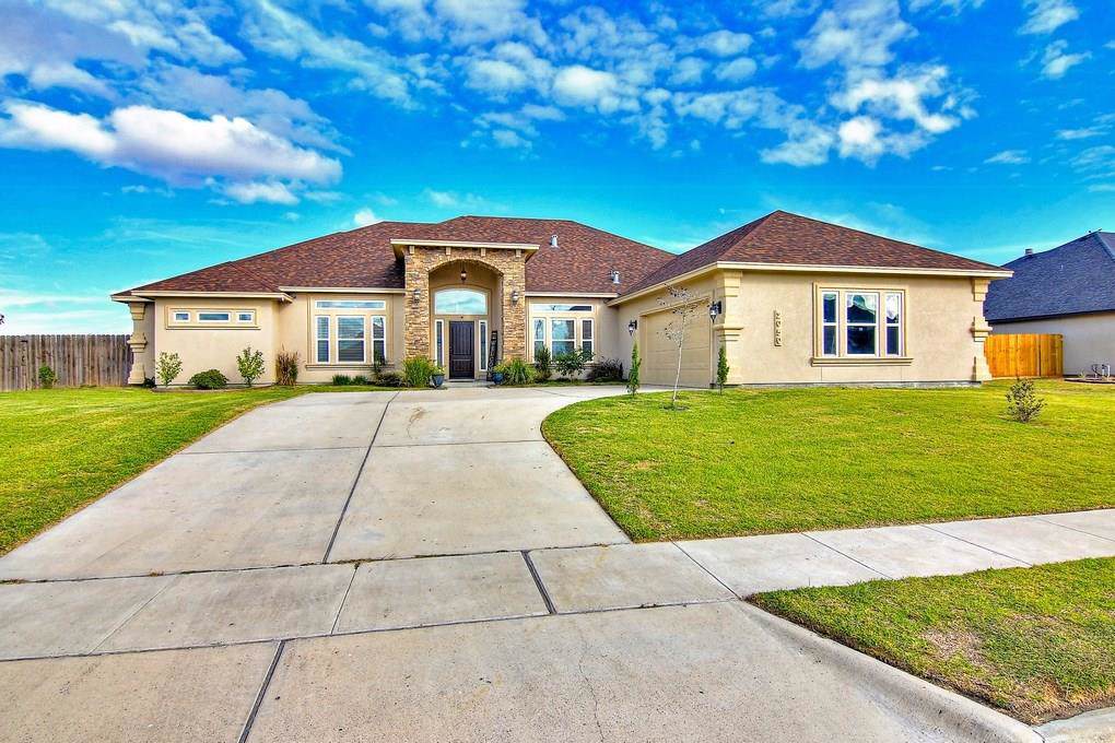 2050 Arash Dr - Photo 1