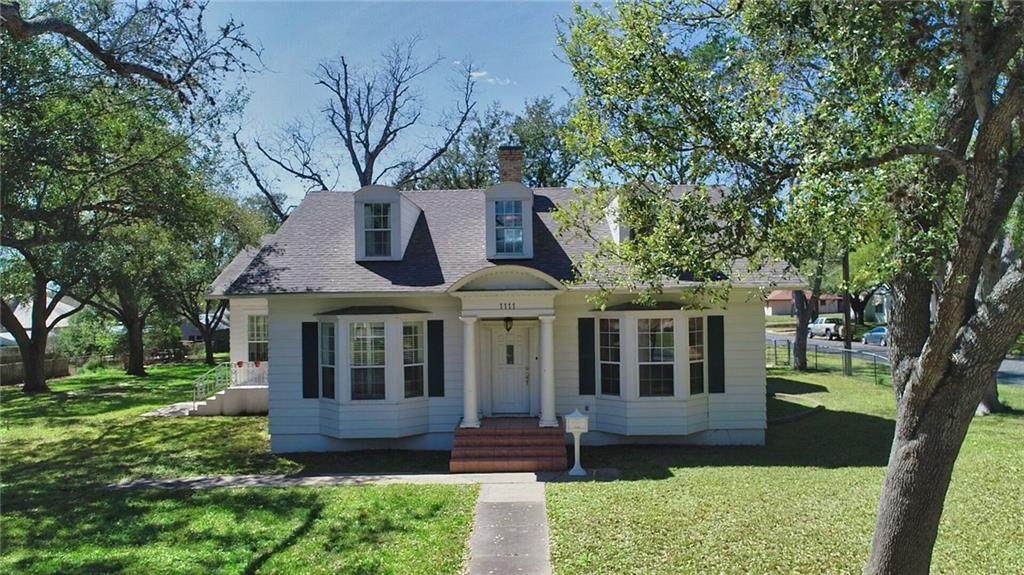 1111 Adams Street - Photo 1