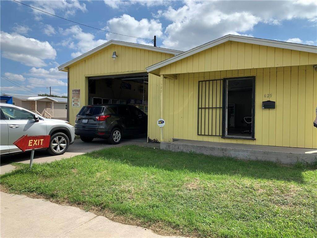 625 State Highway 359 - Photo 1