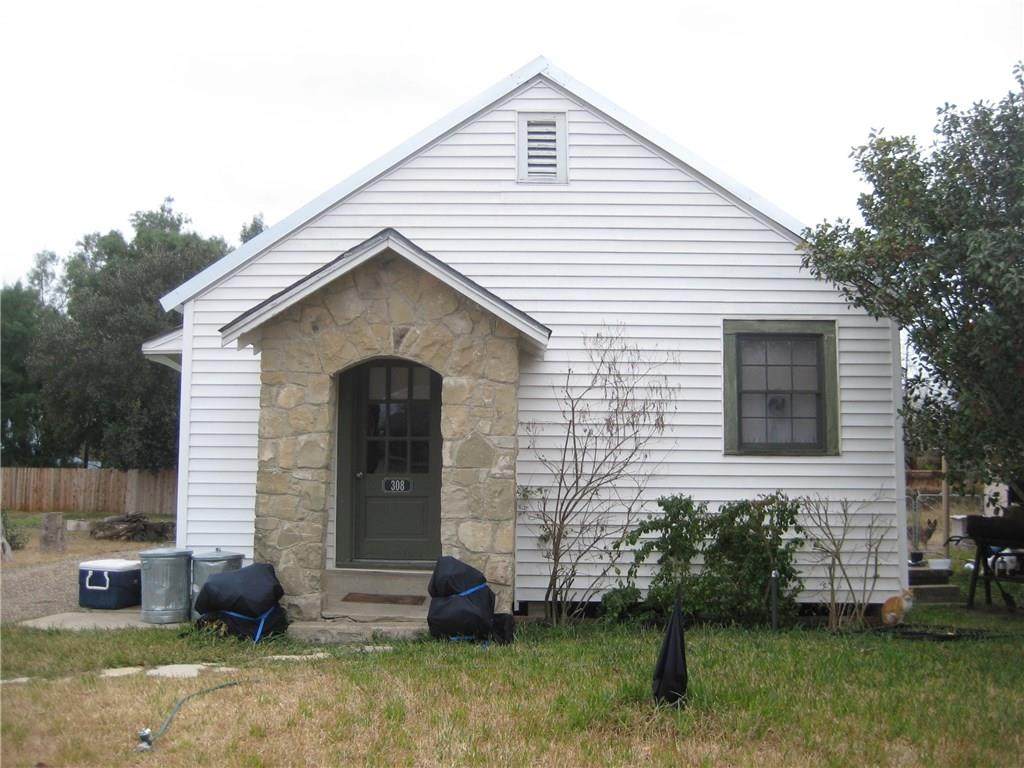 308 Leroy - Photo 1