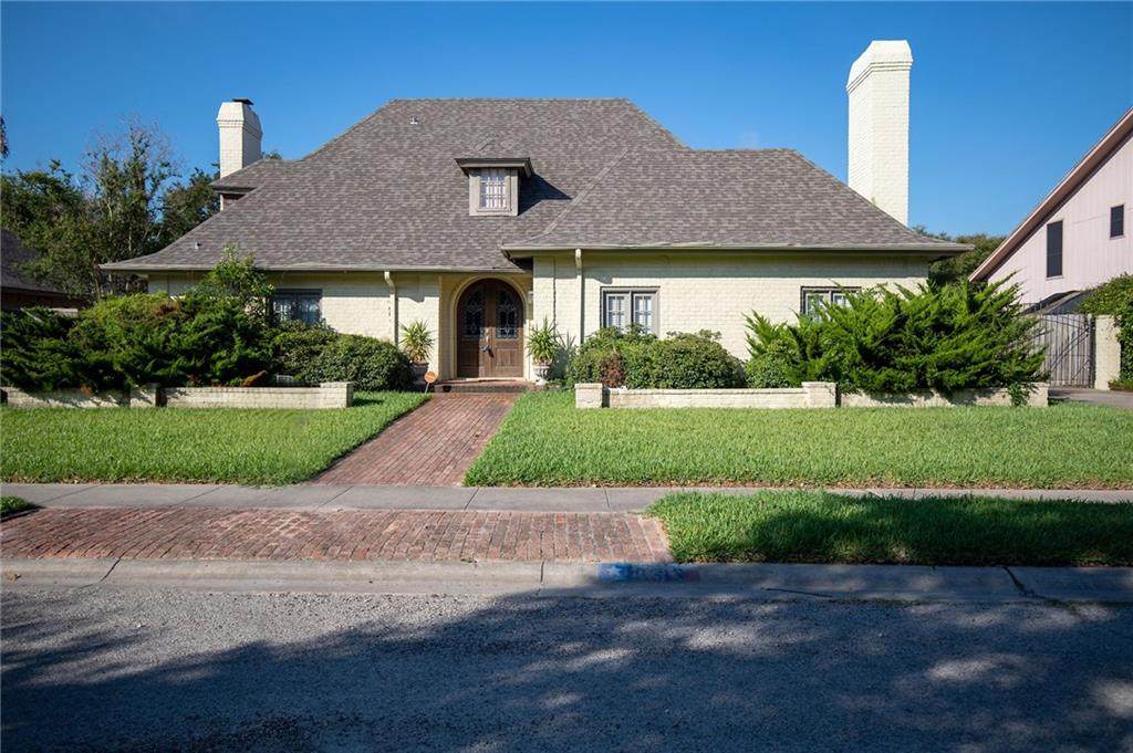 5313 Greenbriar Drive - Photo 1