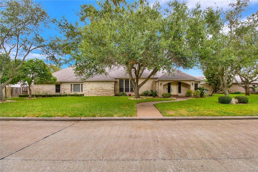 5910 Vandemere Drive - Photo 1