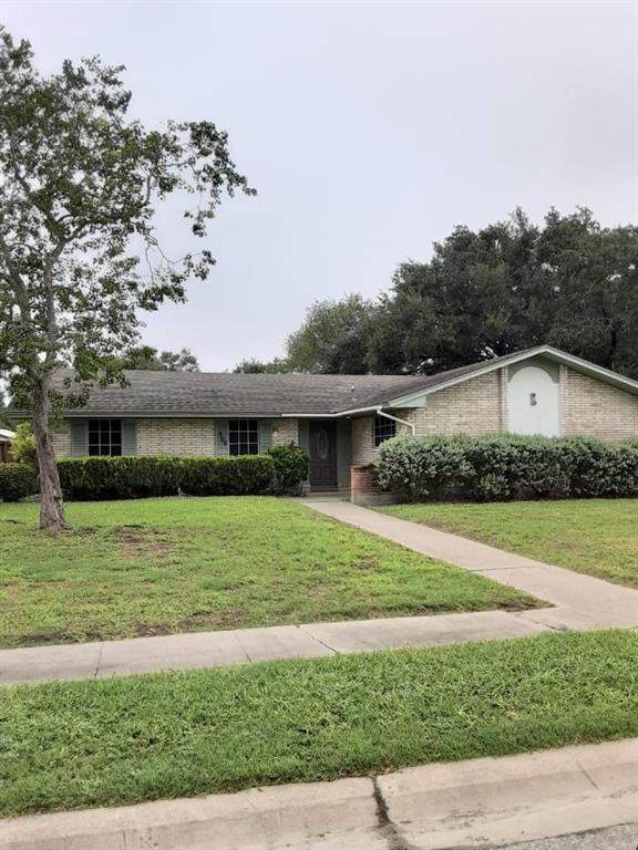 300 Pasadena Street - Photo 1