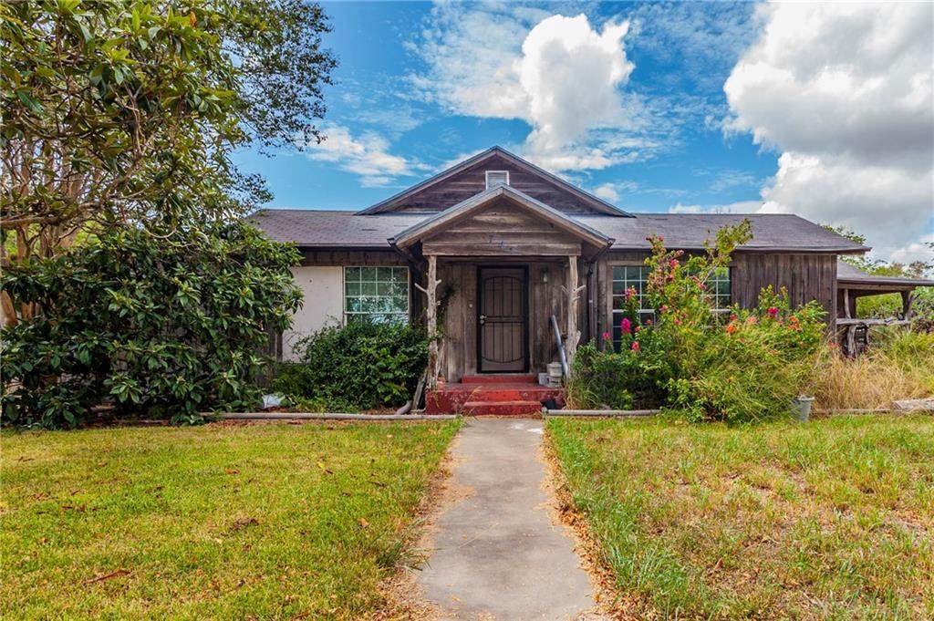 741 Fetick Avenue - Photo 1