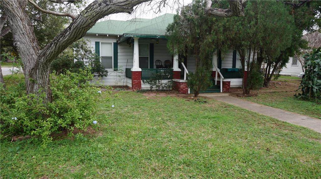 646 Fetick Avenue - Photo 1