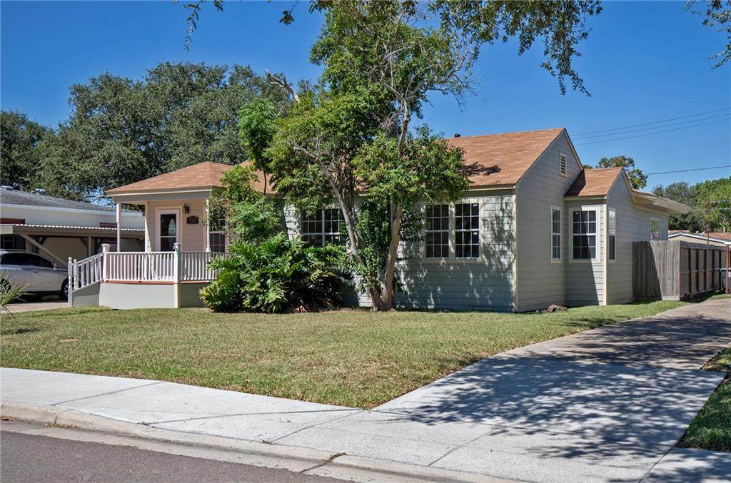 722 Ralston Avenue - Photo 1