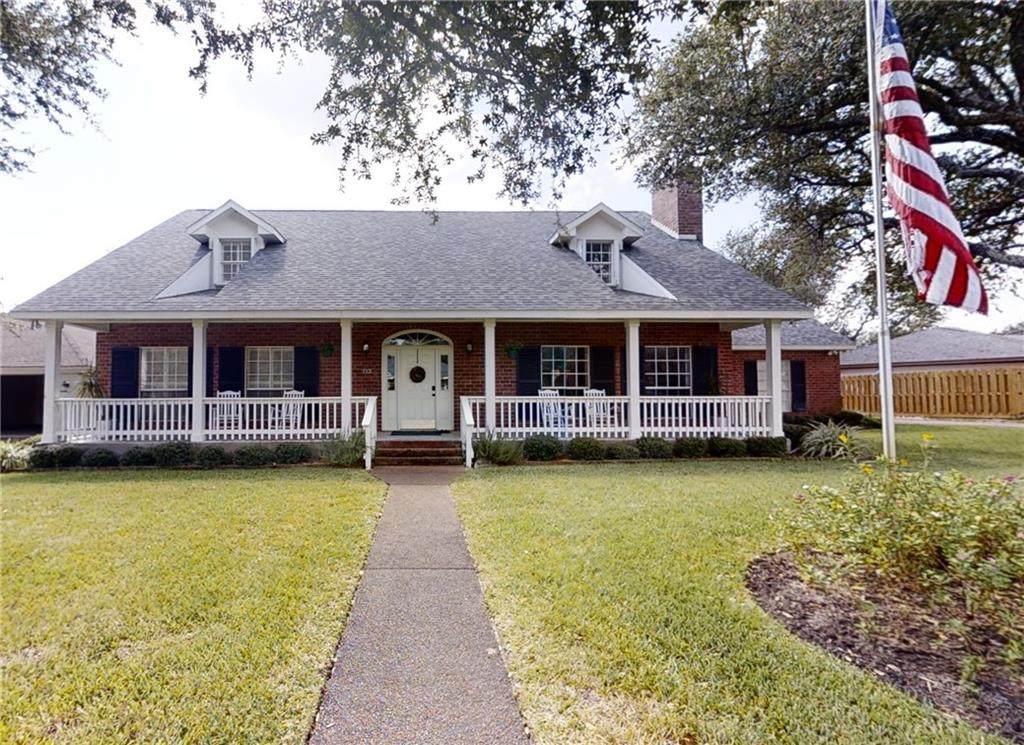 113 Cherry Hills Drive - Photo 1